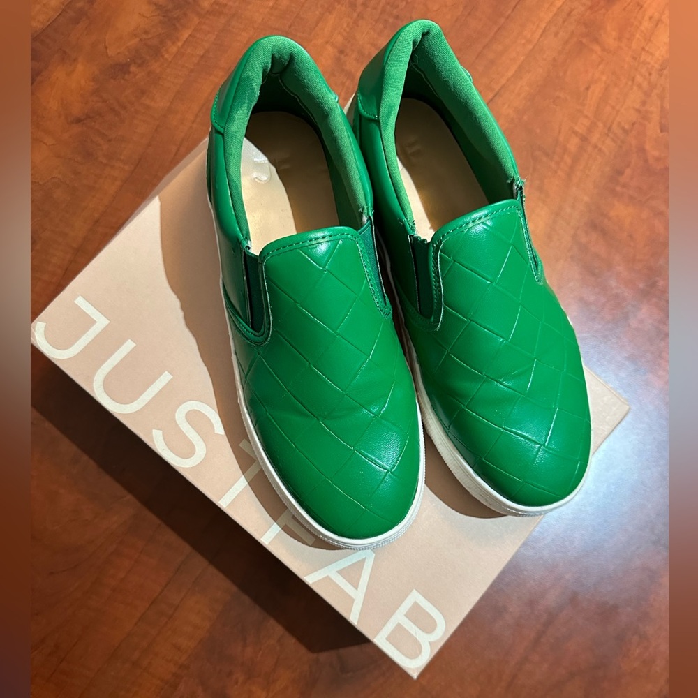 JustFab Shoes